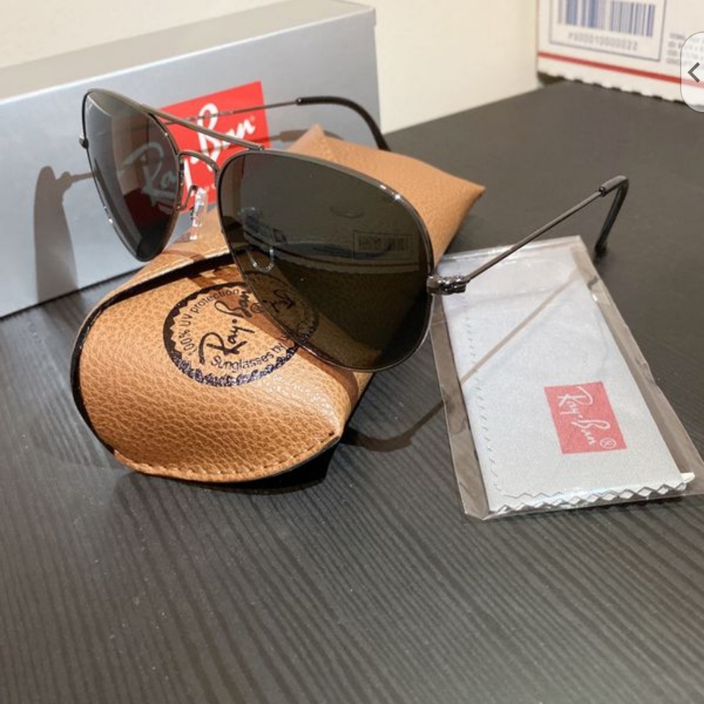 Ray-Ban Classic Aviators Size Large 62mm Black